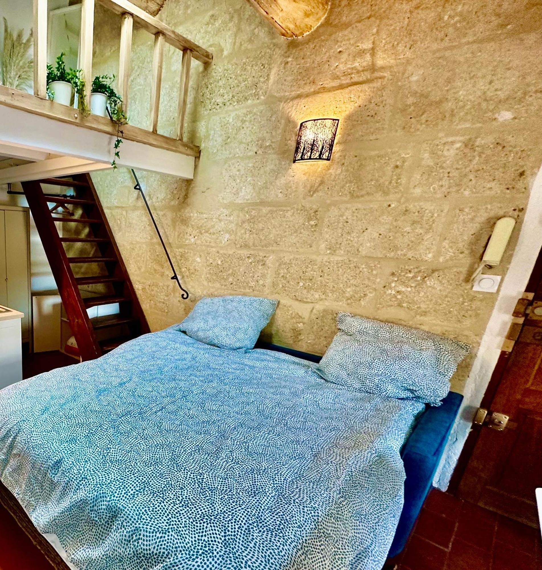Apartamento La Boheme : Gardon Et Pont Du Gard Remoulins Exterior foto
